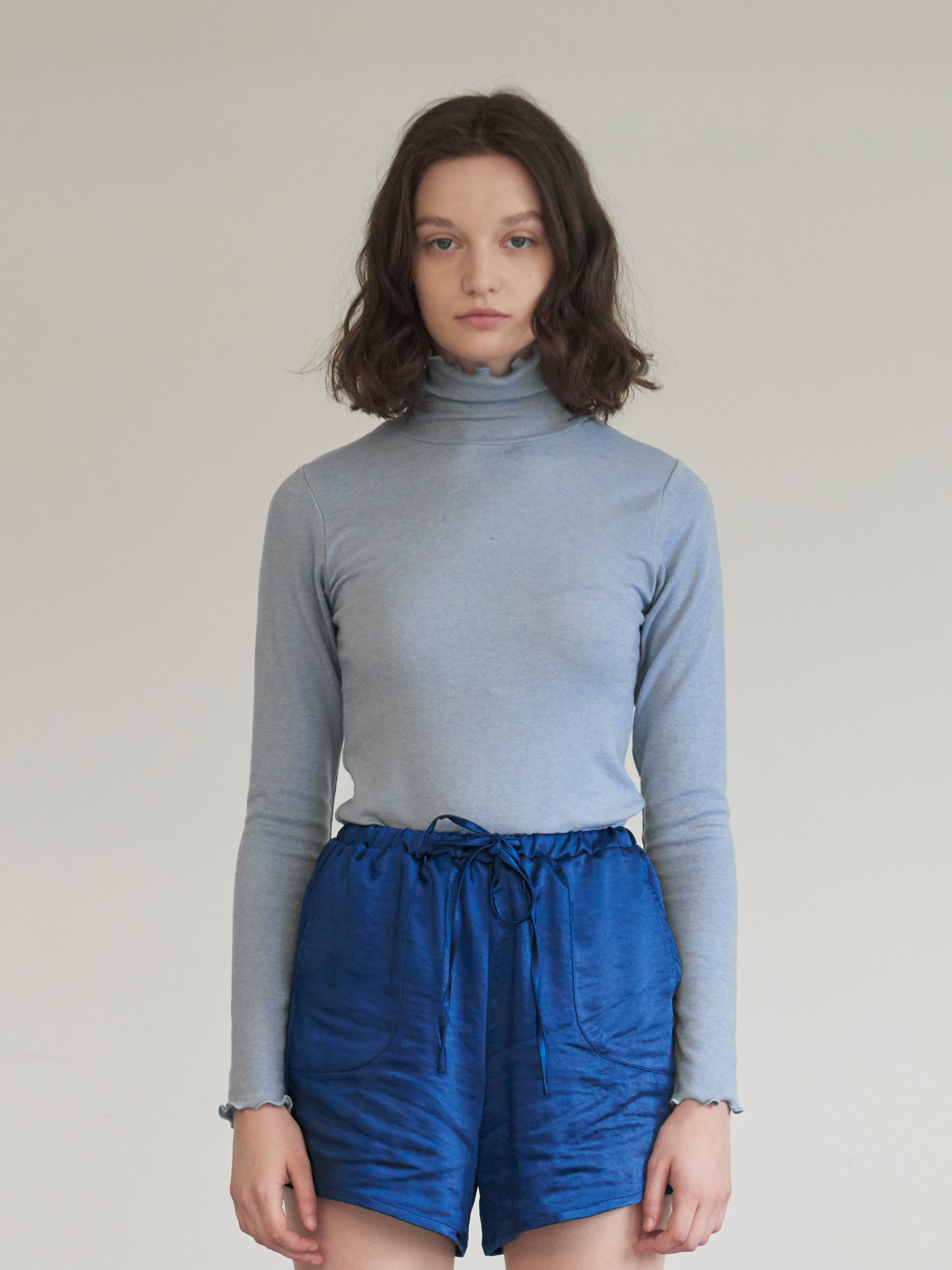 (refurb) whistle turtle neck top (soft blue)