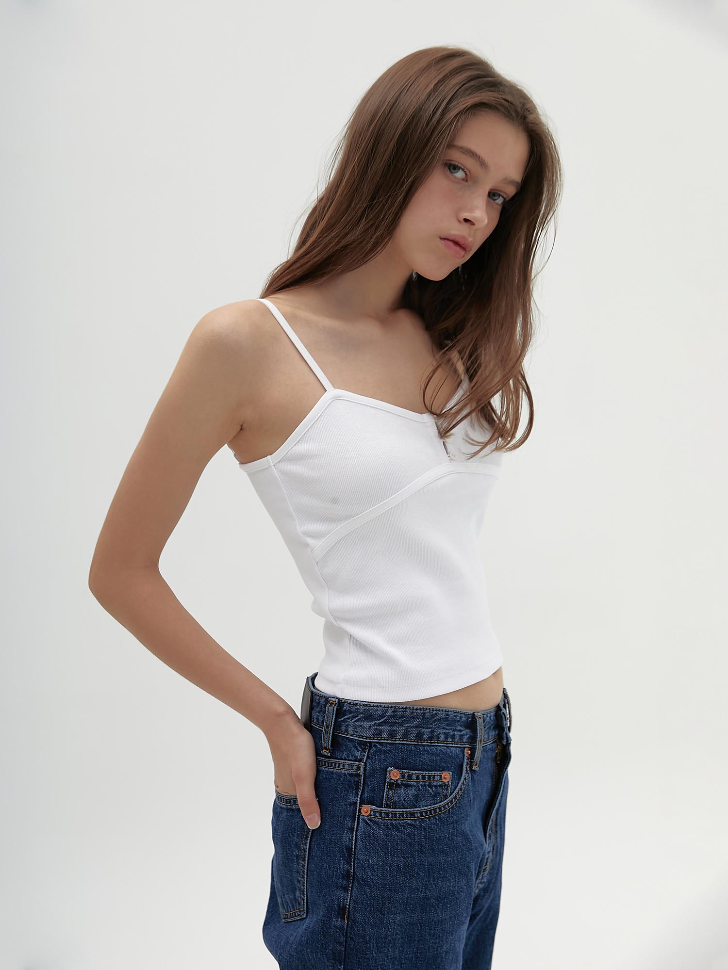 binding button camisole (white)